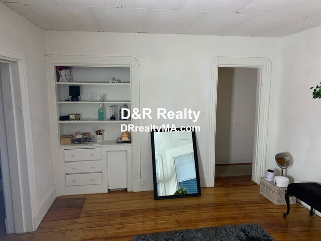 Foto del edificio - 511 Medford St