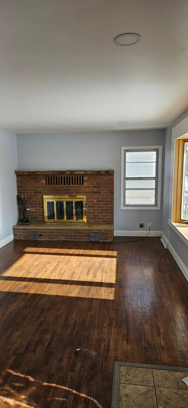 Foto del edificio - 3737 5th Ave N