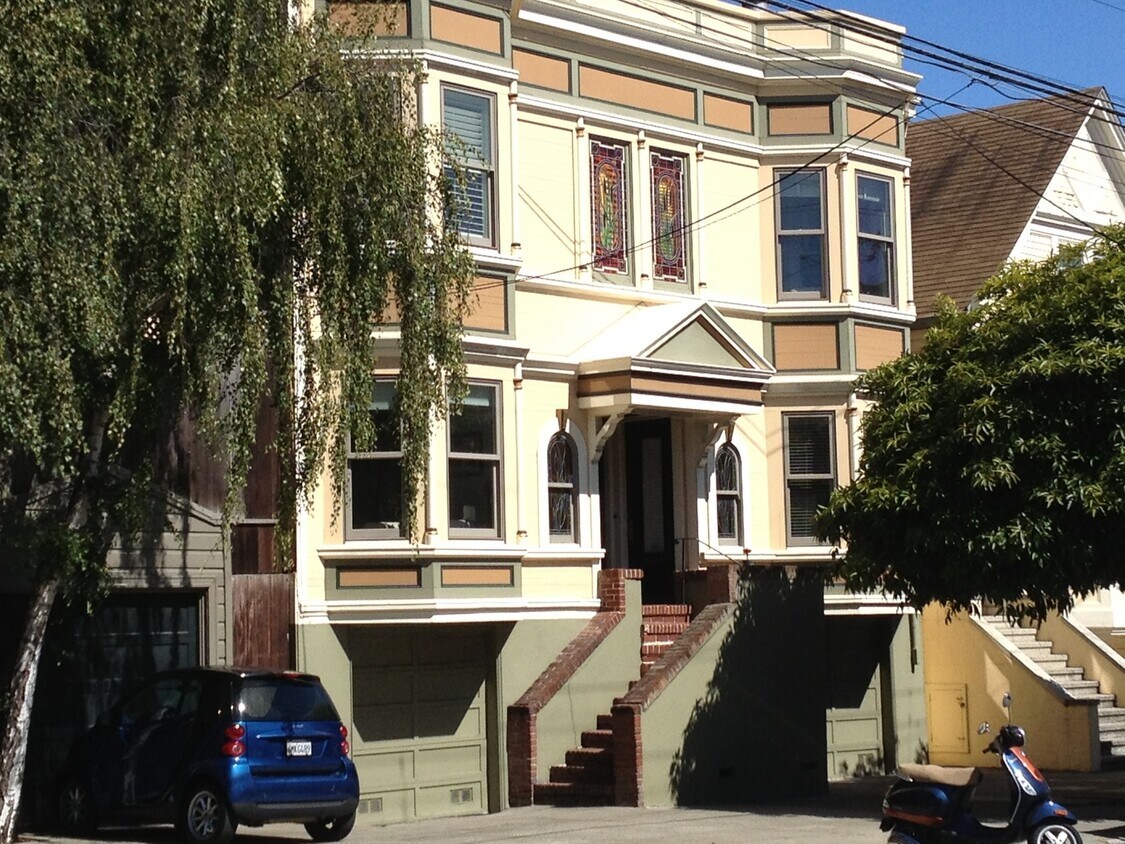 Foto principal - Noe Valley - 2 BR, 1 BA Condo 970 Sq. Ft. ...