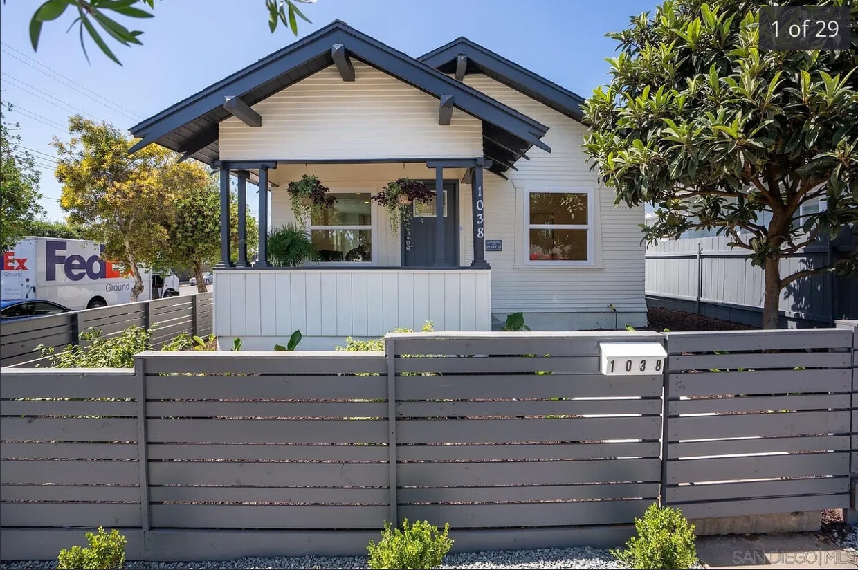 Foto principal - 1038 Sicard St