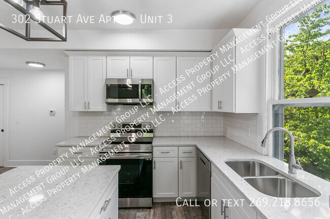 Foto del edificio - 302 Stuart Ave