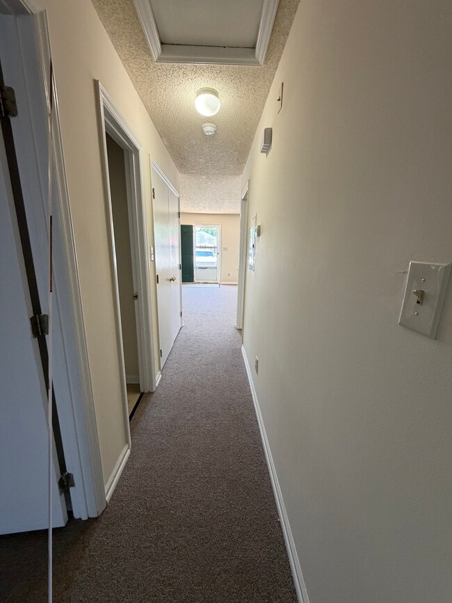 Building Photo - 2139 Barefoot Park Ln SW