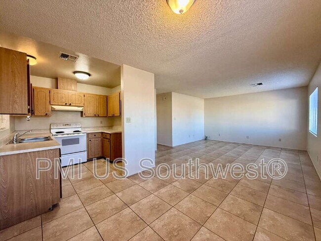 Foto del edificio - 1842 Gem St