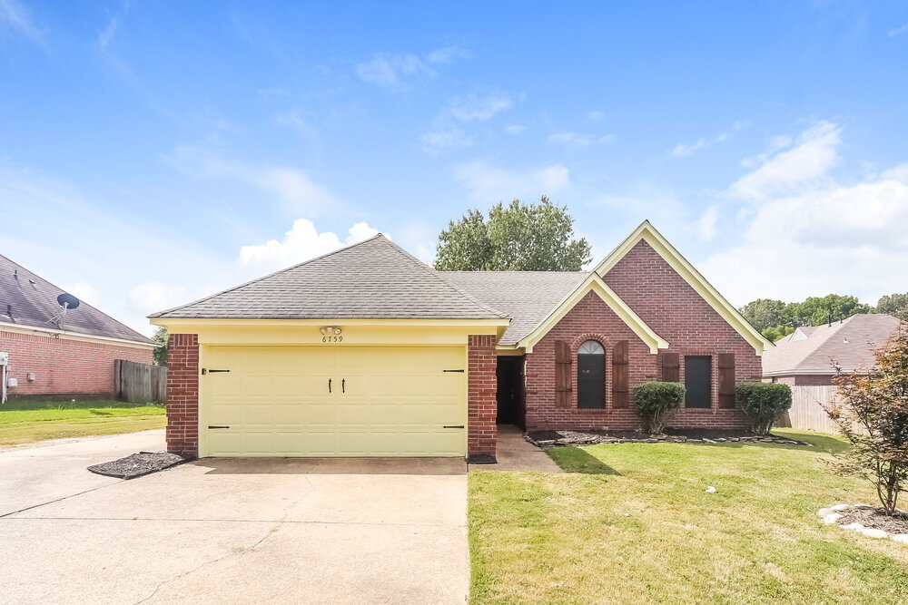 Foto principal - 6759 Valerie Dr