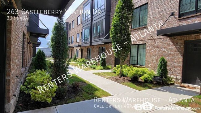 Foto del edificio - Like New! Beautiful 3 Story Townhome in Ca...