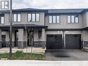 Building Photo - 166-166 Mt Albion Rd