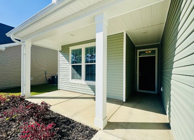Building Photo - 2422 Capri Ct
