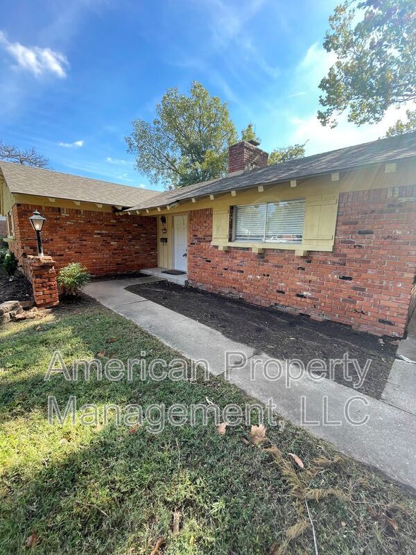 Foto del edificio - 5102 E 33rd St