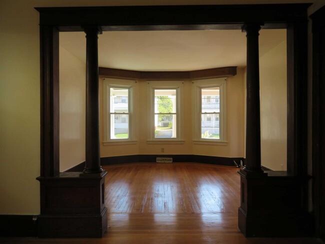 Foto del edificio - 4 Worrall Ave