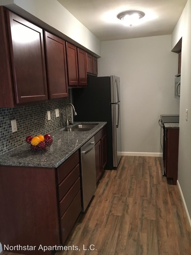 Building Photo - 368 Rose Marie Ct