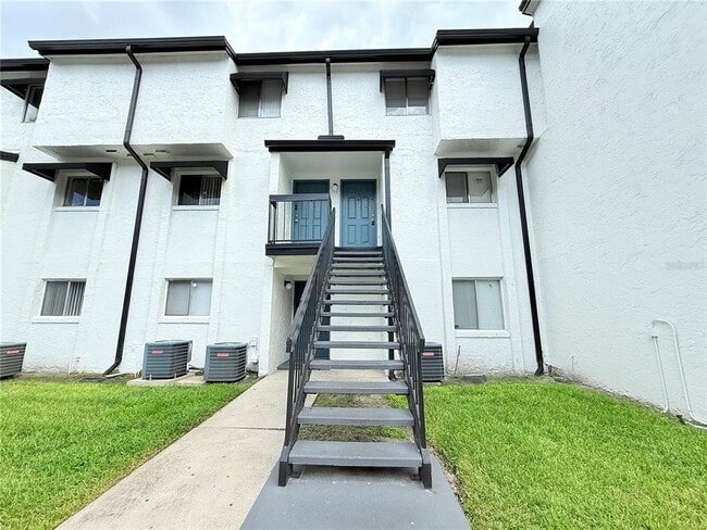 Building Photo - 4149 S Semoran Blvd