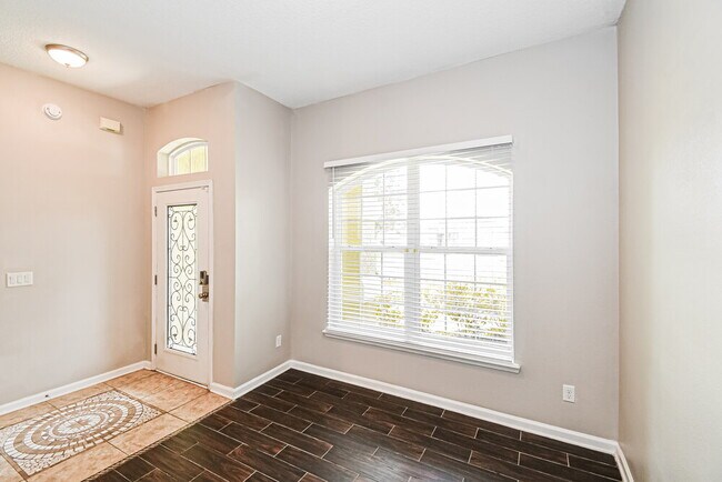 Building Photo - 4127 Sandhill Crane Terrace