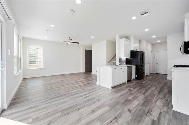 Foto del edificio - 1351 Hill Country Pl