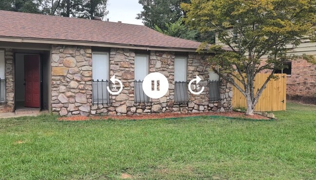 Building Photo - 9508 Labette Dr