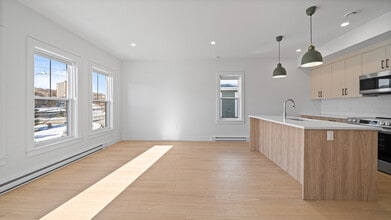 Building Photo - 87 Prince Albert Rd