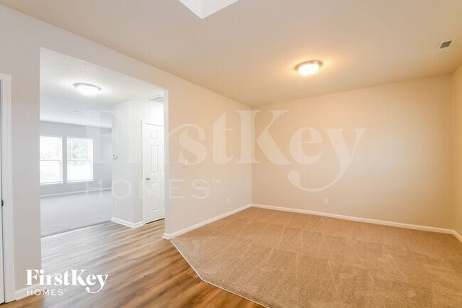 Foto del edificio - 1298 Hazy Falls Blvd
