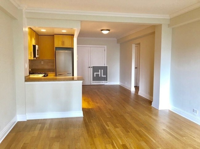 Foto del edificio - Park Avenue Luxury! No Fee!