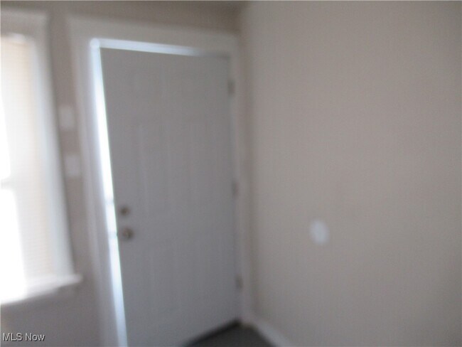 Foto del edificio - 1343 Churchill Rd