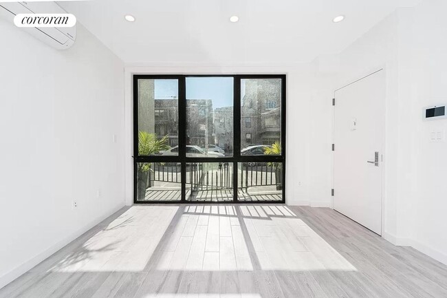 Building Photo - 14-11 31st Ave