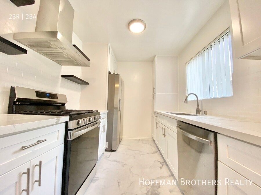 Foto principal - 7010 Lanewood Ave