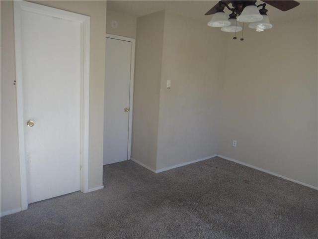 Foto del edificio - 504 Kings Way Dr