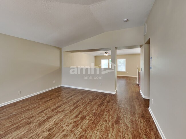 Foto del edificio - 86718 Cartesian Pointe Dr