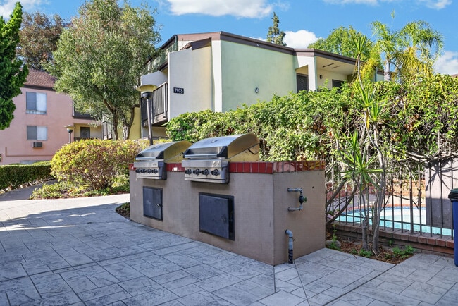 Building Photo - 7988 Mission Center Ct
