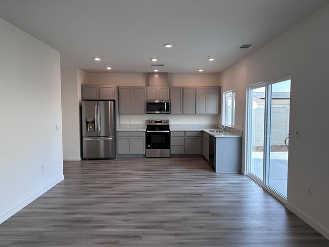 Building Photo - 8935 Osterville Wy