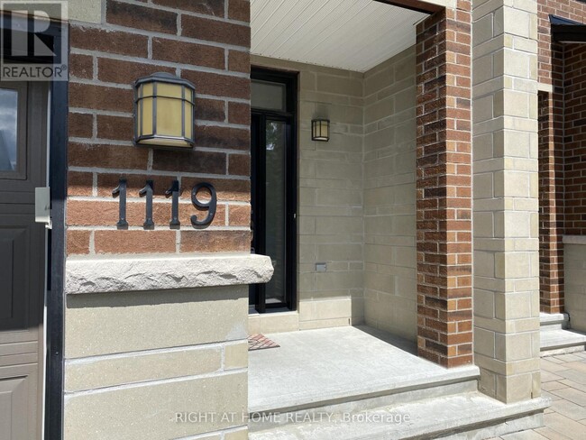 Building Photo - 1119 Tischart Crescent
