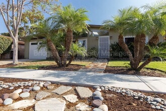Building Photo - 132 Riviera Dr