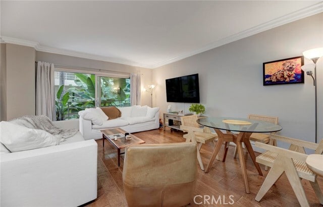 Building Photo - 1131 Alta Loma Rd