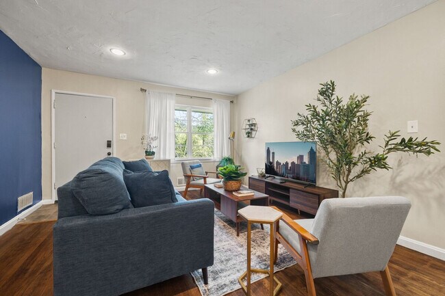 Foto del edificio - 2160 Lenox Rd NE