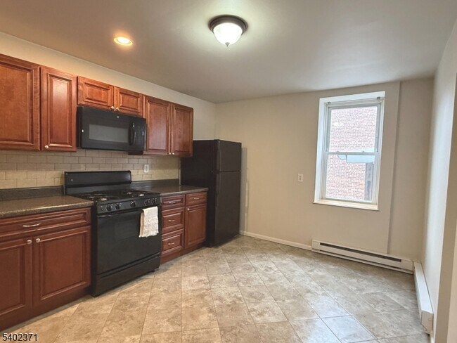 Foto del edificio - 39 Glenridge Ave