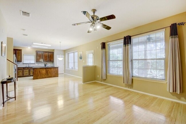 Building Photo - 16620 Brayton Park Dr
