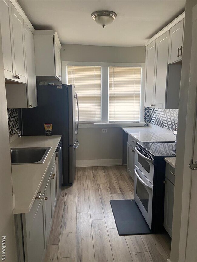 Foto del edificio - 14510 Asbury Park