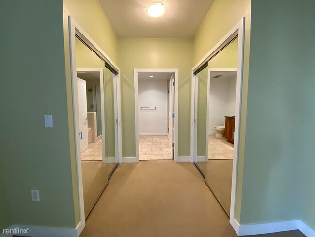 Foto del edificio - 2 br, 2 bath Condo - 751 West G Street