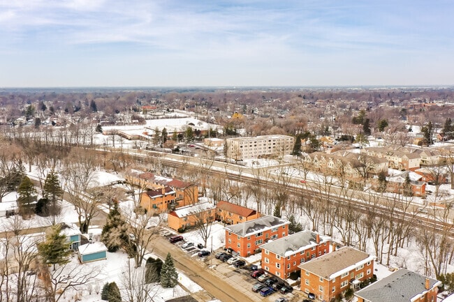 Aerial Photo - 310 Duane St