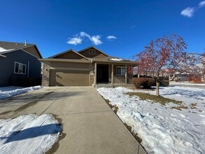 Building Photo - 420 Territory Ln