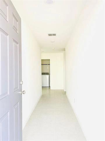 Building Photo - 2613 Turtle Dove Dr