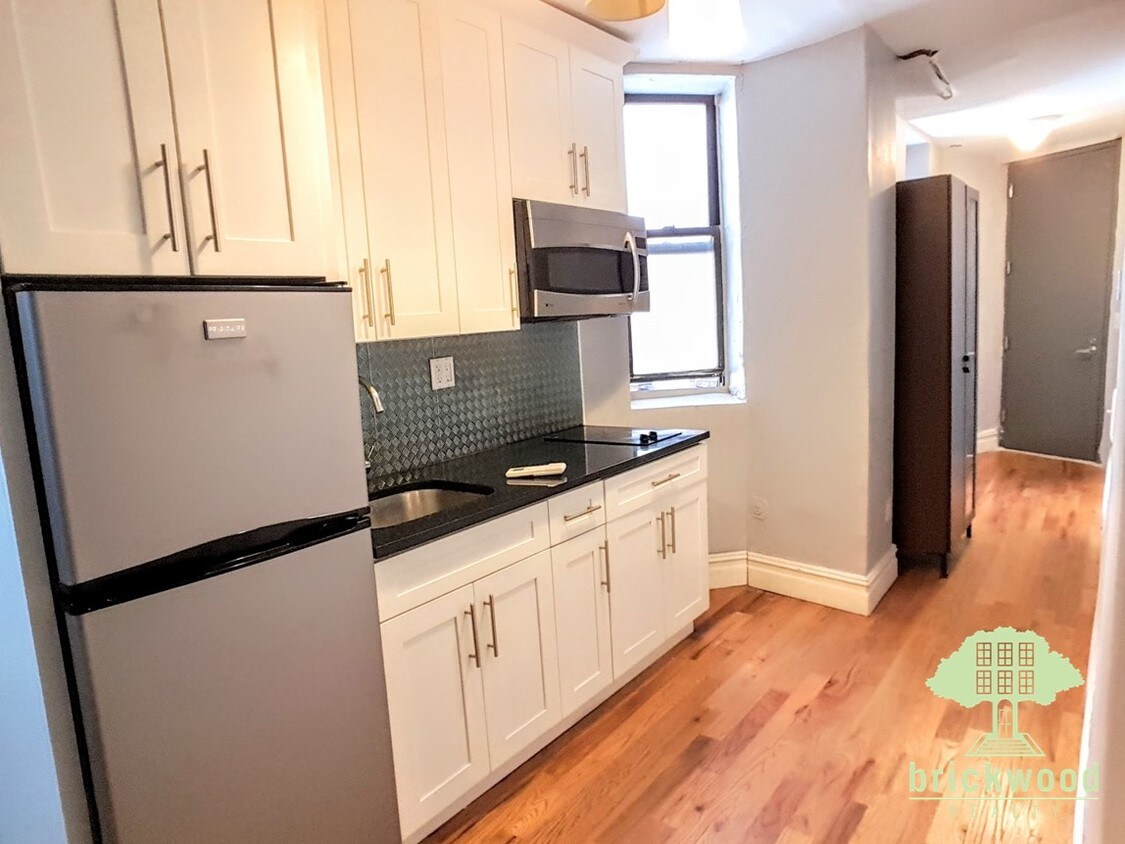 Foto principal - 728 Franklin Ave