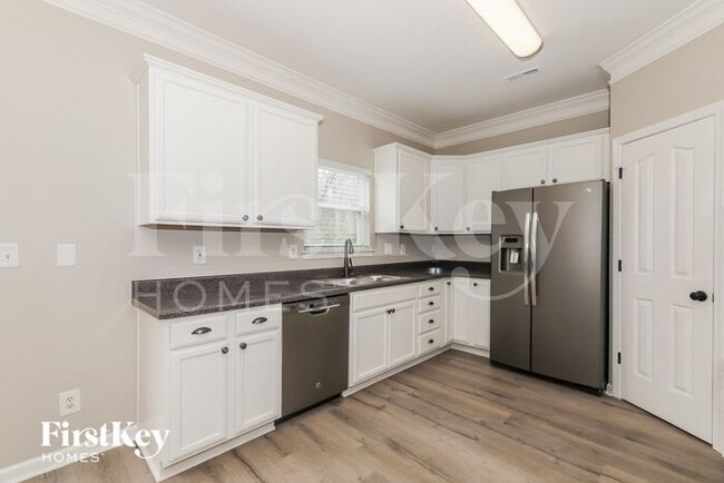 Foto del edificio - 3010 Chimney Wood Trail