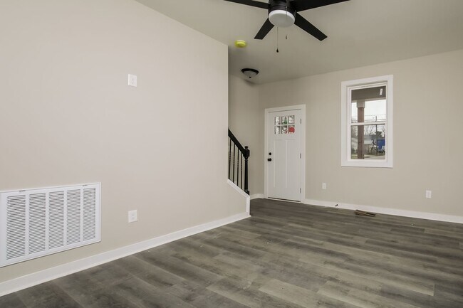 Foto del edificio - Close to Downtown Durham Brand New Construction