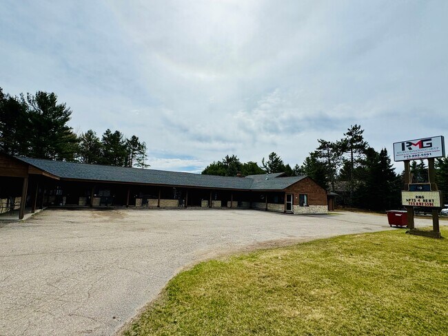 Foto del edificio - 7528 US-51