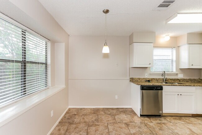 Building Photo - 4605 Preston Trail Dr
