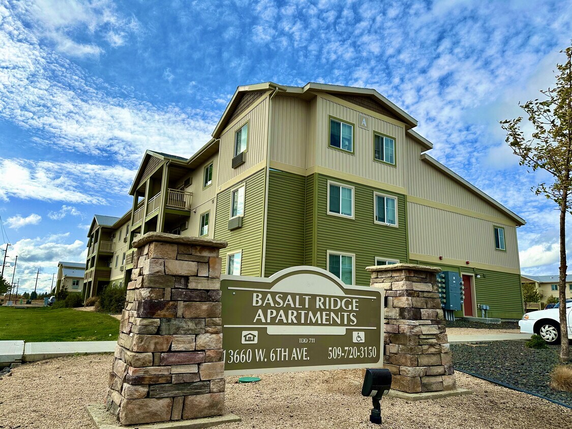 Basalt Ridge Apartments Apartments in Airway Heights, WA