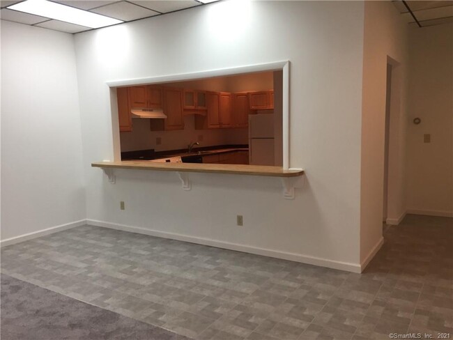 Building Photo - 1332 Dixwell Ave