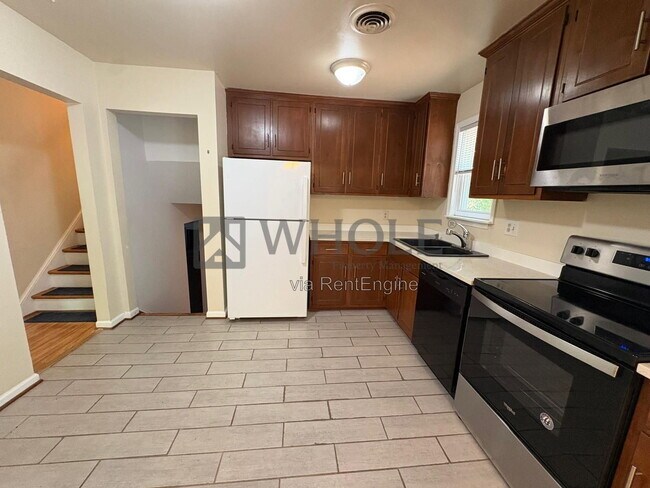 Foto del edificio - 386 Wildwood Ct