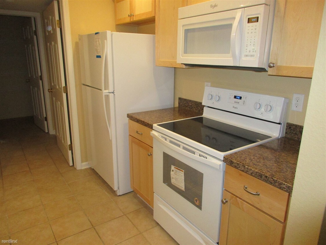 Primary Photo - 2 br, 2 bath Condo - Heatherwood