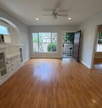 Building Photo - 4567 1/2 N Eagle Rock Blvd
