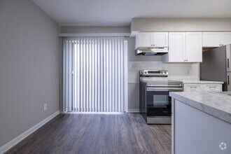 Interior Photo - Signature at Southfield Apartments